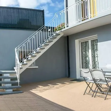 T3 Escapade Bord De *